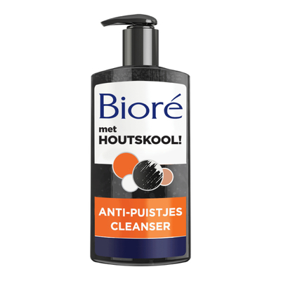 Bioré Anti-puistjes cleanser houtskool