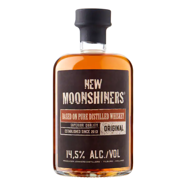 New Moonshiners Based on Pure Distilled Whiskey