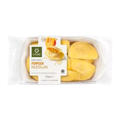 La Place Verse Pasta Pompoen Mezzelune
